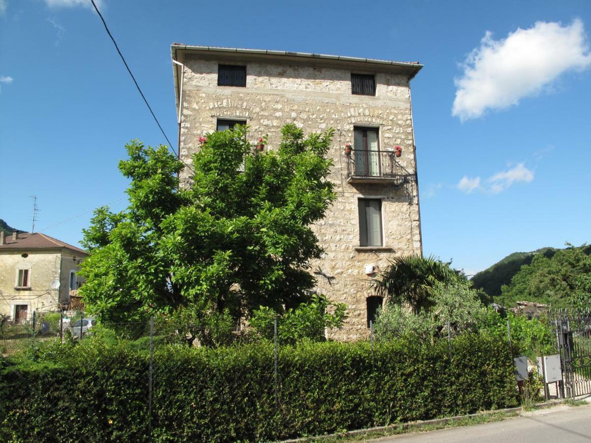 Aparthotel Casa Sarlo à Petina Extérieur photo