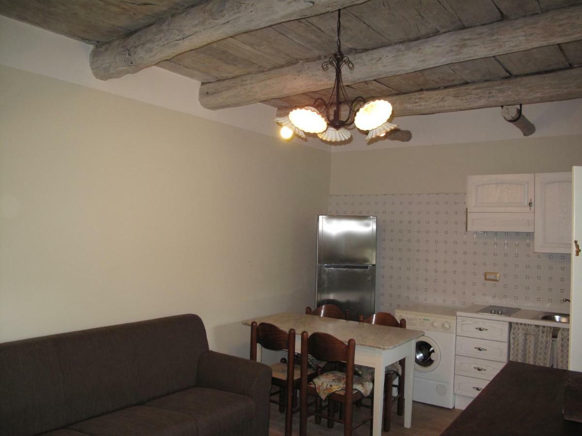 Aparthotel Casa Sarlo à Petina Extérieur photo