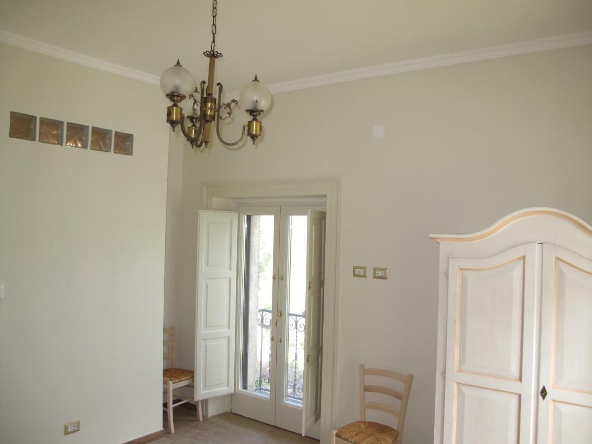 Aparthotel Casa Sarlo à Petina Extérieur photo