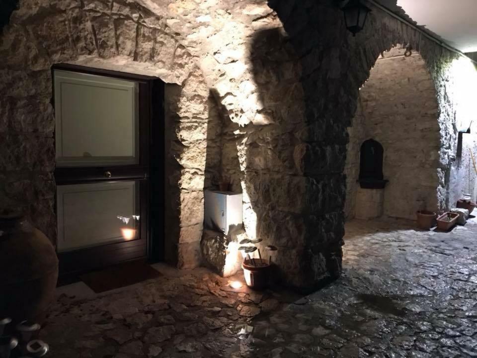 Aparthotel Casa Sarlo à Petina Extérieur photo